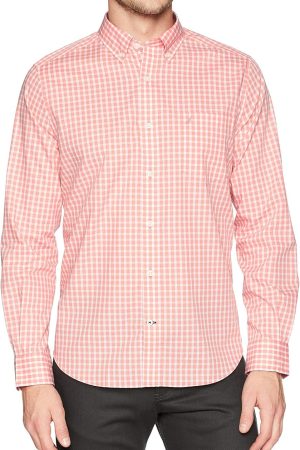 Men's Wrinkle Resistant Long Sleeve Button Front Shirt