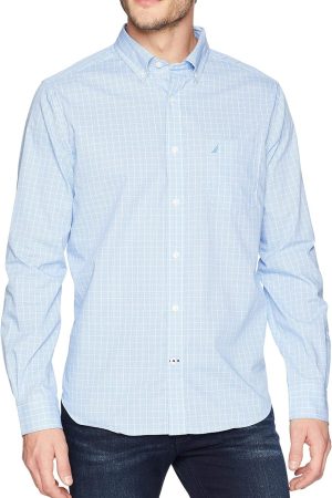 Men's Wrinkle Resistant Long Sleeve Button Front Shirt